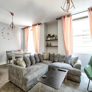 Guestready - Stylish In Oldtown Edinburgh